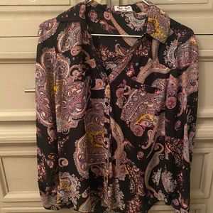 Express print blouse